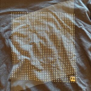 XL Under Armour Dark Gray Graphic Tee long sleeve